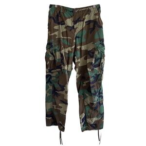 US Army Woodland Camo BDU Pant Medium Regular 8415-01-184-1351 Military Ripstop